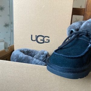 UGG womens Diara,  Chukka, ankle boot, suede, new. Size 7